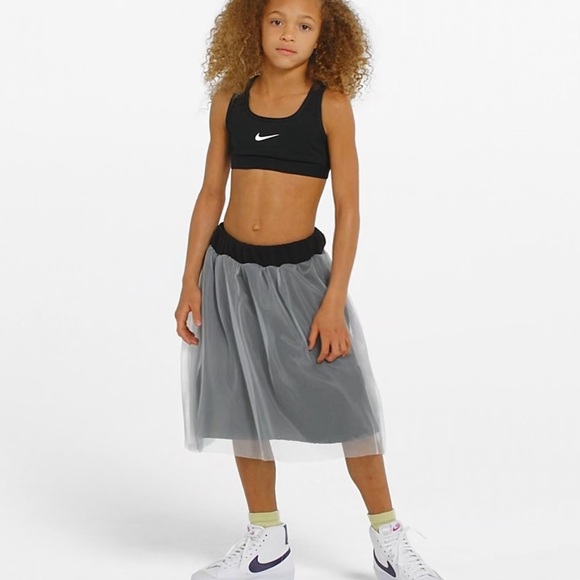 Nike Sportswear Icon Clash
Big Kids' (Girls') Skirt - Picture 1 of 5